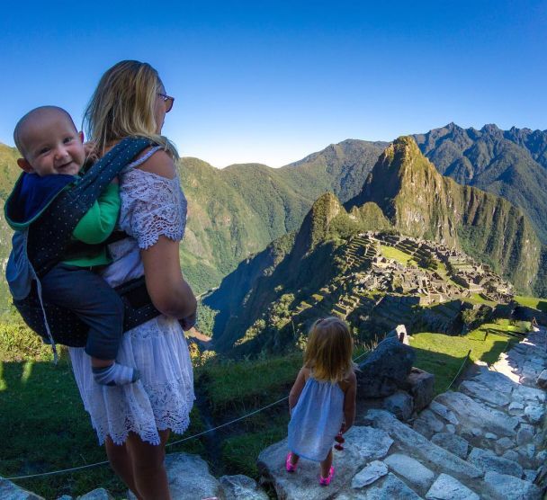  / © www.instagram.com/travelmadmum