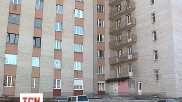 В Черновцах студент разбился, сорвавшись с окна общежития