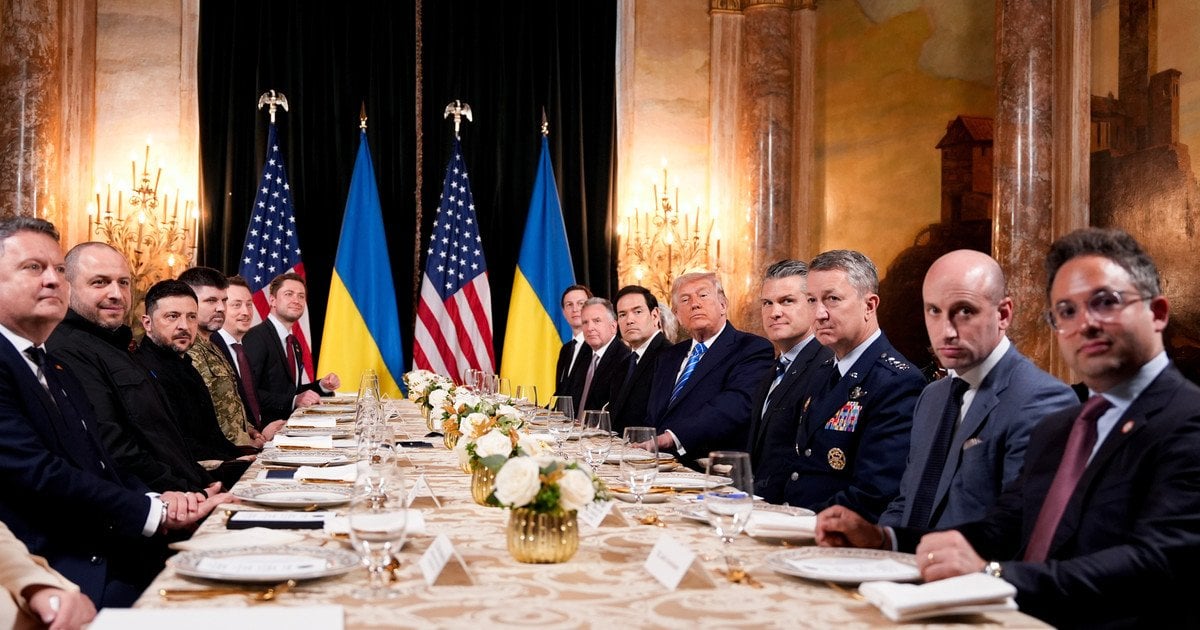 Президент Дональд Трамп зустрівся з президентом України Володимиром Зеленським у своєму клубі Mar-a-Lago