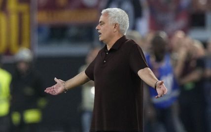 "Особенный" тренер отказался совмещать работу в "Роме" и сборной Португалии