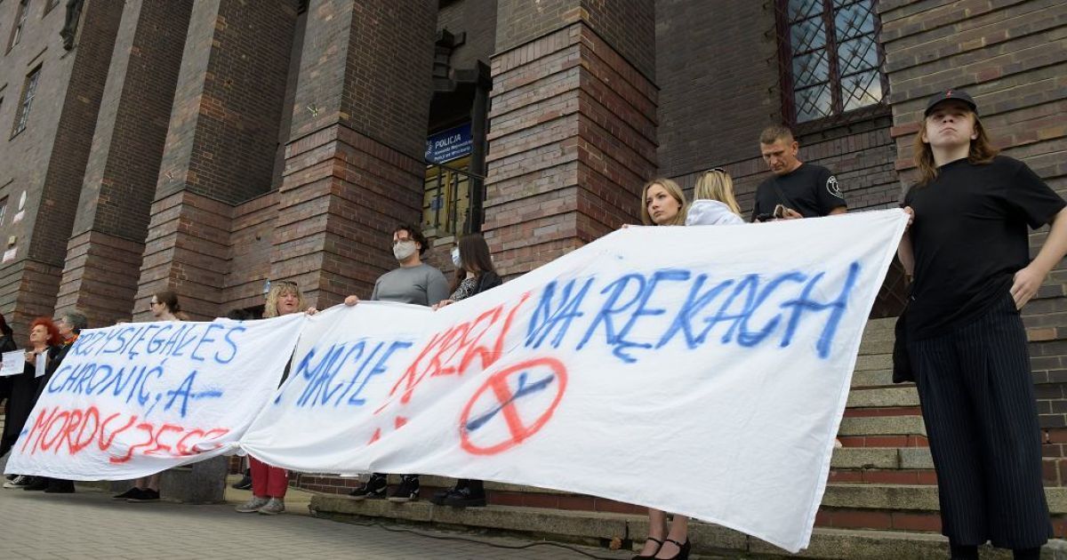 "Це межа": заробітчани у Польщі вийшли на протест через загибель українця, якого замордували копи (фото)