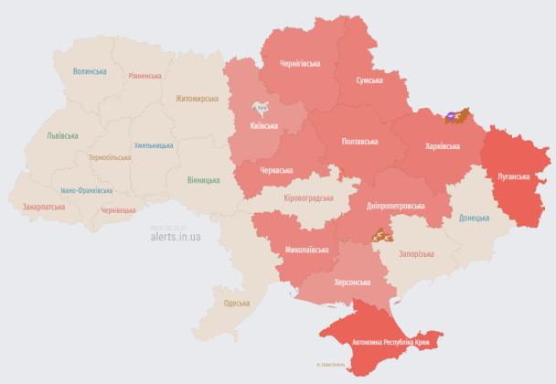 Мапа тривог станом на 22:50 8 січня / © alerts.in.ua