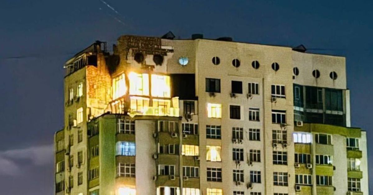 Последствия атаки дронов на Киев. Фото из открытых источников.