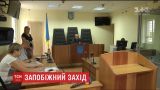 Суд на Кіровоградщині обирає запобіжний захід депутату, який морив свого сина голодом