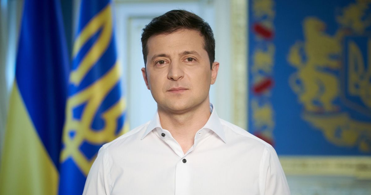"Очень вами горжусь": Зеленский поблагодарил украинцев за соблюдение карантина и рассказал, что будет дальше