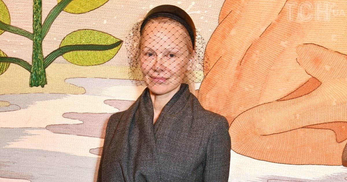 Памела Андерсон