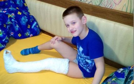 7-річний Тарасик після операції потребує посиленої реабілітації