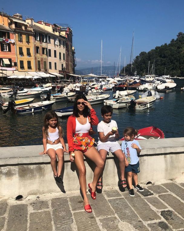  / © instagram.com/kourtneykardash