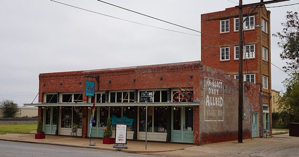 Самый маленький небоскреб в мире