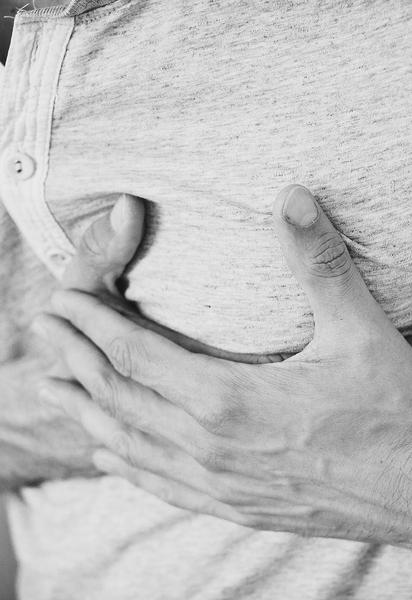 Як проводити серцево-легеневу реанімацію: послідовність дій