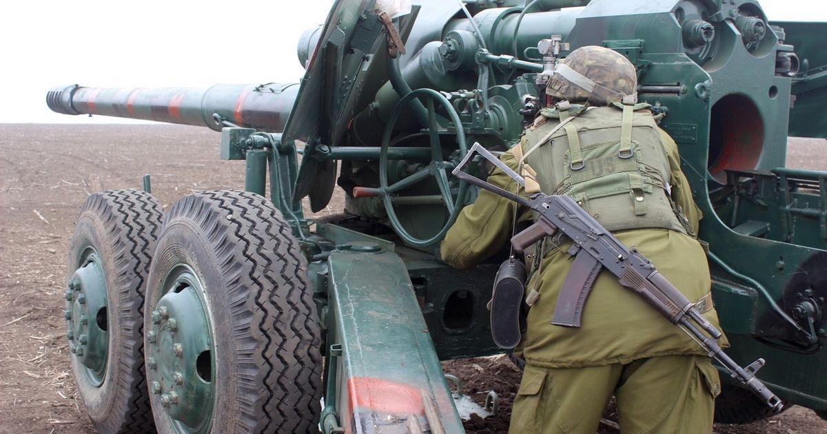 В ведомстве отмечают, что каждый военный человек должен сначала выполнить приказ