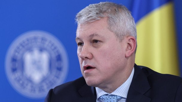 Премьер подал в отставку: кто временно возглавит правительство Румынии