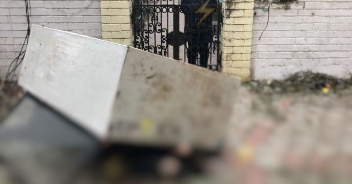 У Харкові чоловіка на смерть привалило холодильником, який він намагався поцупити