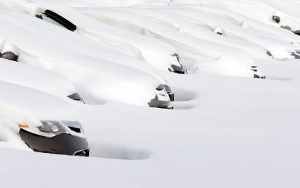 Водителям назвали самые полезные средства по уходу автомобиля зимой