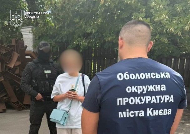 В Киеве задержали организаторов схемы незаконного выезда за границу / © Киевская городская прокуратура