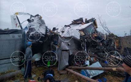 У Мережі показали пілотів літака, що розбився у Татарстані