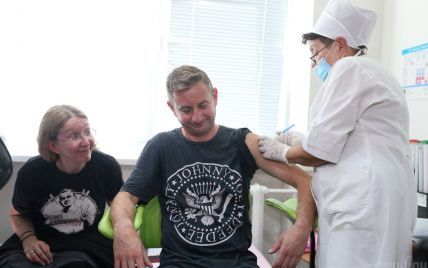 У МОЗ детально розповіли про вакцинацію українців
