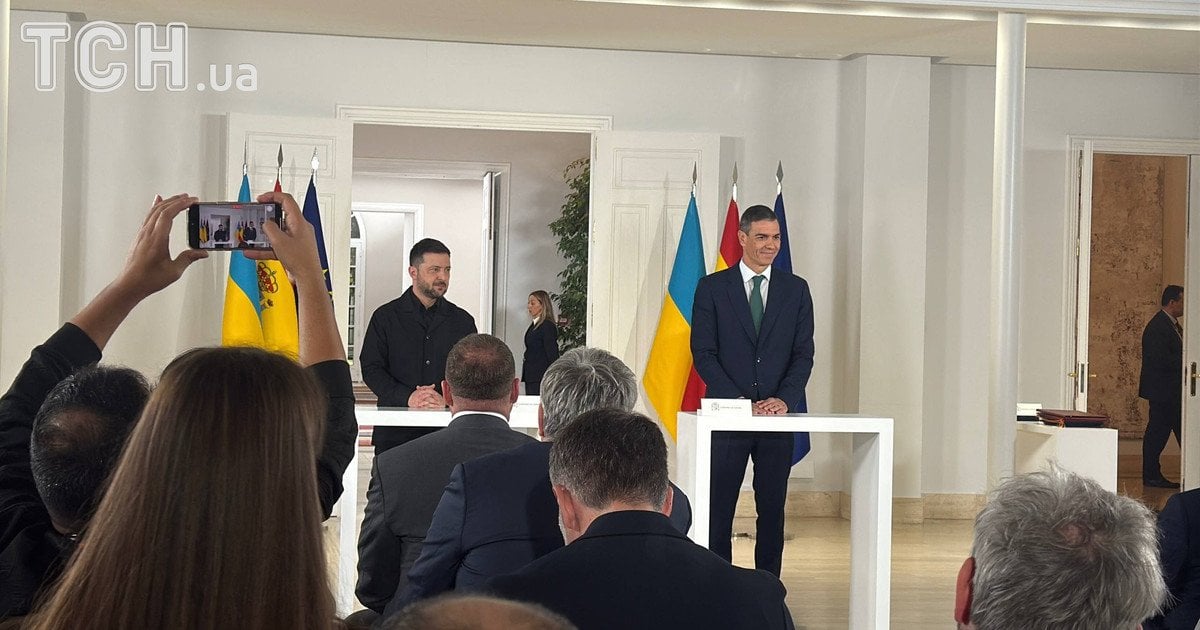 Президент Володимир Зеленський і глава уряду Іспанії Педро Санчес