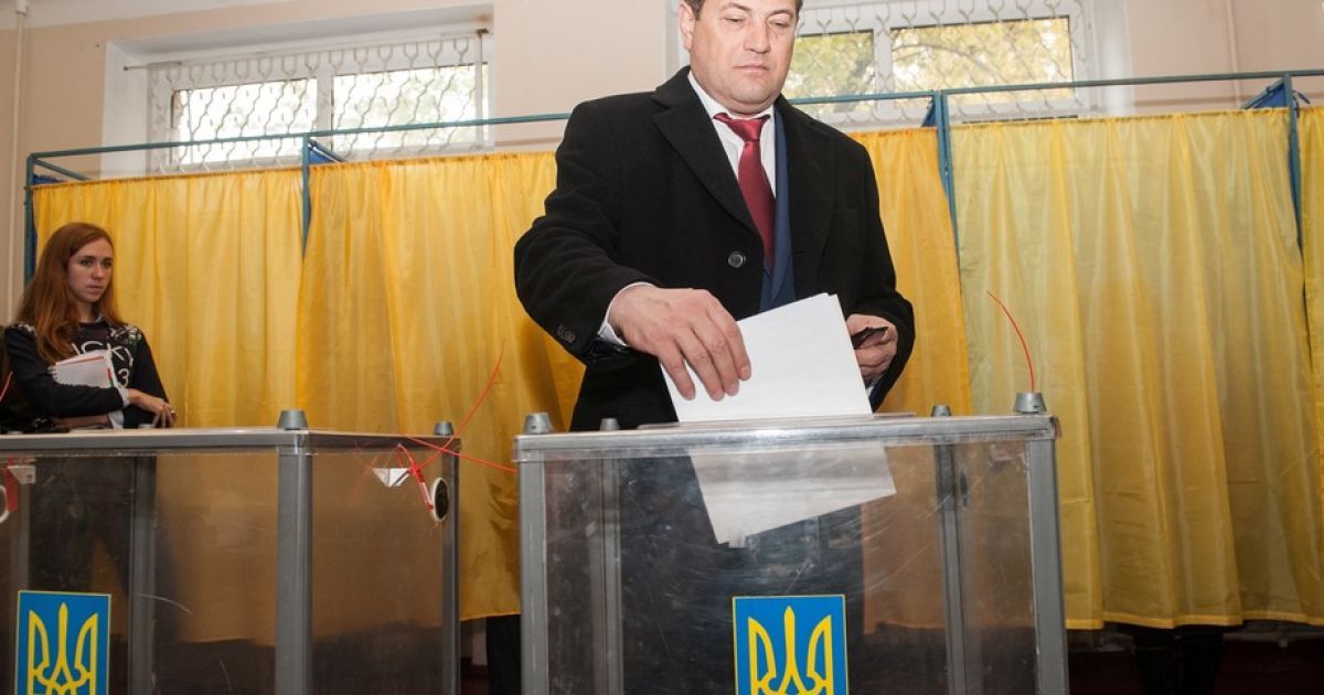 Владимир Буряк набрал 55,4% голосов.