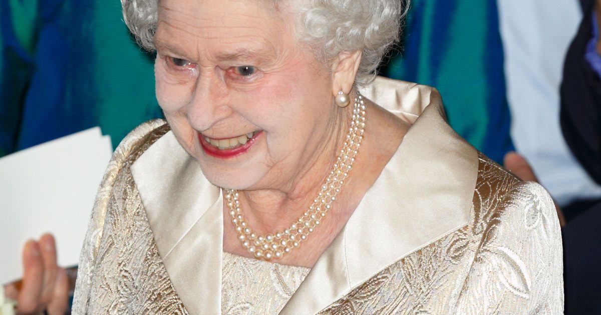 Королева Елизавета II