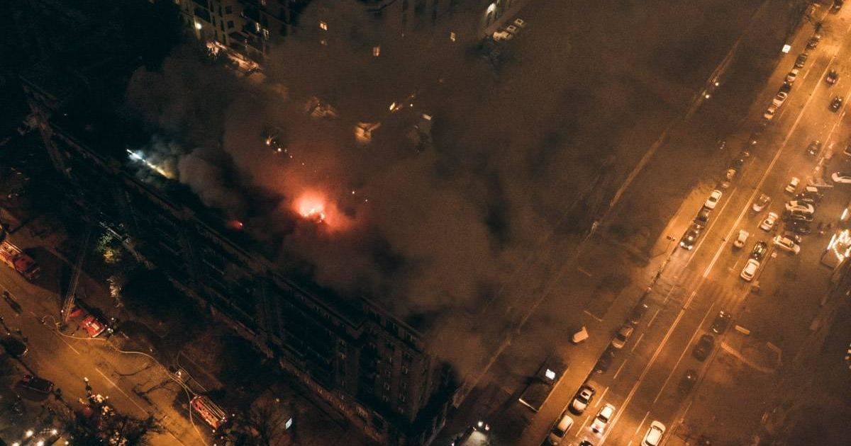 пожежа будинку в Києві_1 / © ГУ ДСНС у Києві