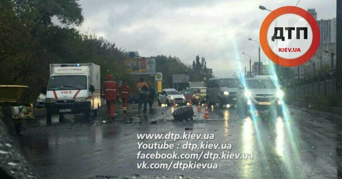 Кривава ДТП у Києві_5 / © facebook.com/dtp.kiev.ua