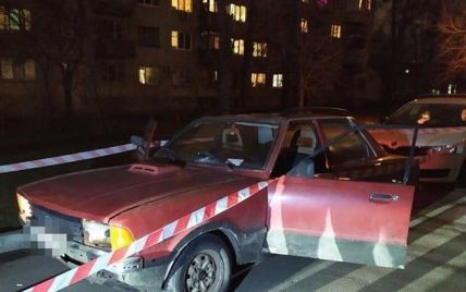 Прийшов зі зброєю оглянути автомобіль: у Києві крадій заволодів машиною, виставленою на продаж