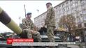 Військова техніка заполонила Хрещатик напередодні Дня Незалежності