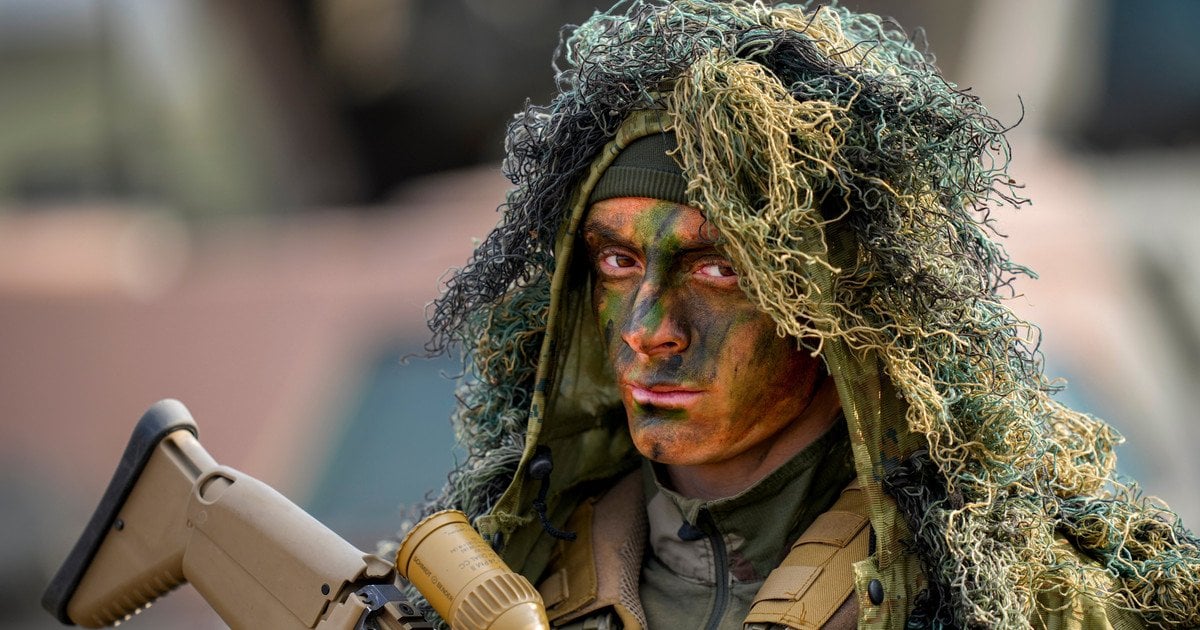 Французький десантник на навчаннях НАТО