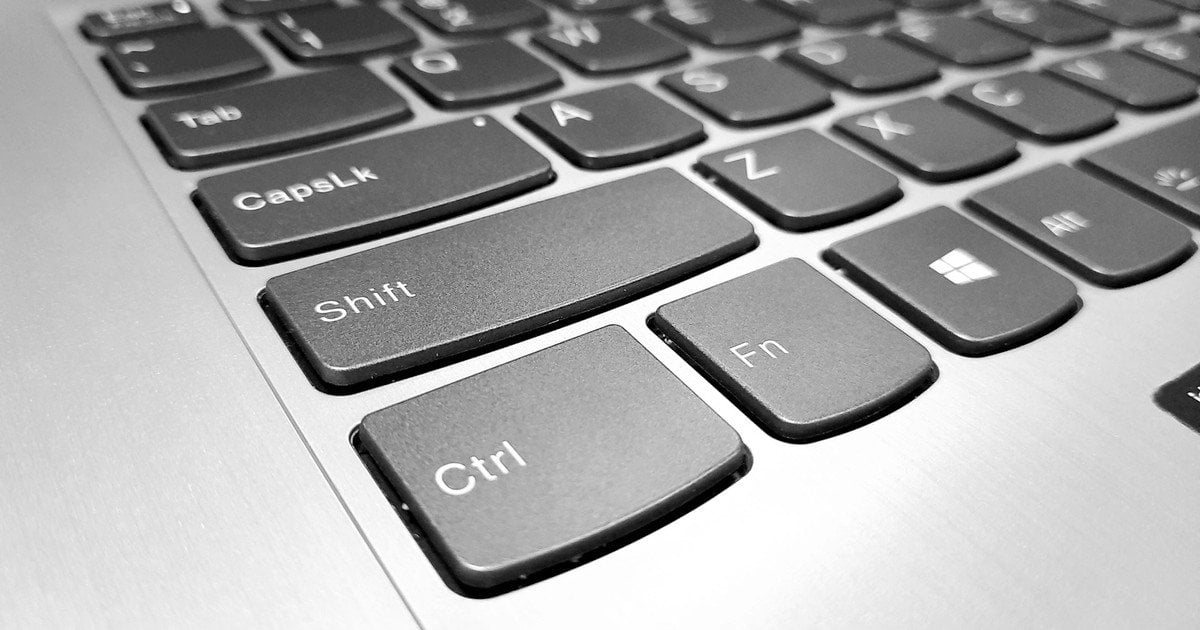 Как почистить клавиатуру от жидкости