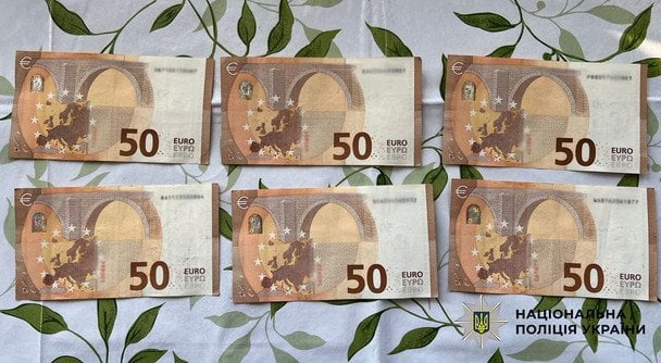 У Києві працівники автомийки вкрали у клієнтки мільйон гривень заощаджень / © Поліція Києва