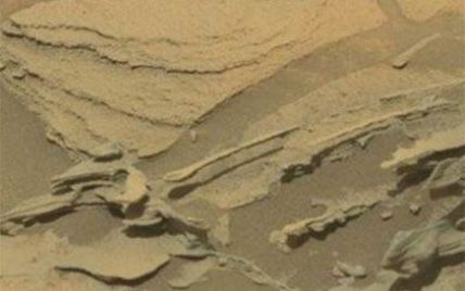 На Марсе нашли "парящую ложку"