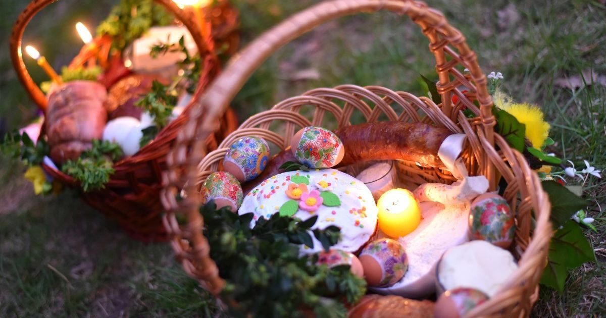 Великодній кошик.