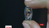 Унікальний блакитний діамант встановив рекорд на аукціоні в Гонконгу