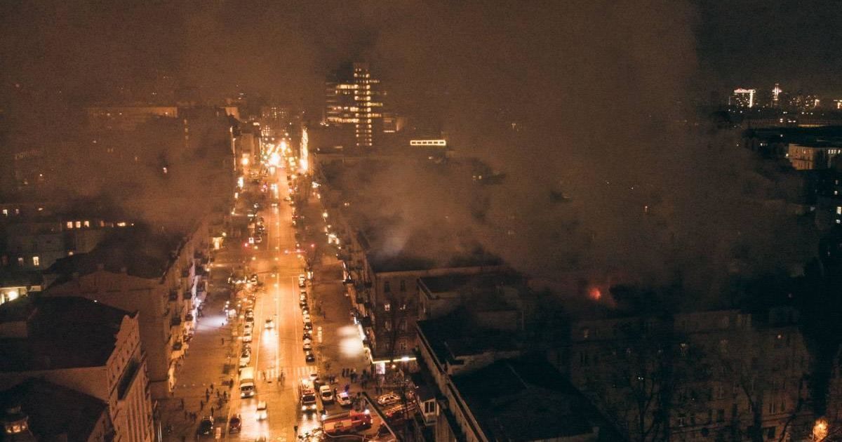 пожежа будинку в Києві_2 / © ГУ ДСНС у Києві