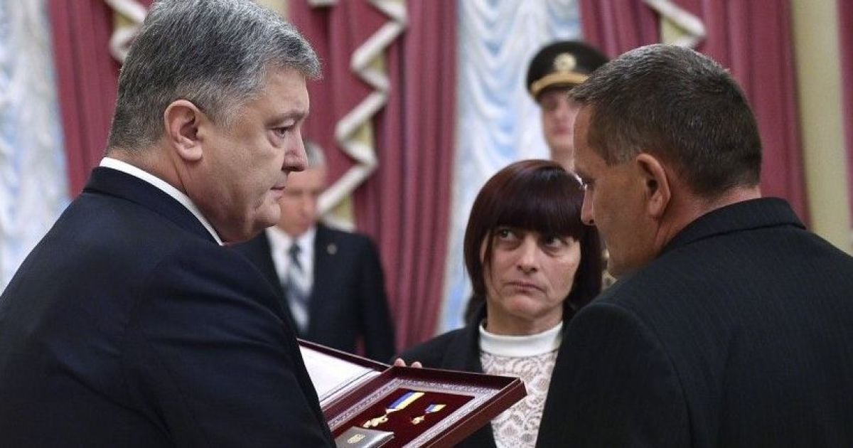 Порошенко присвоїв звання Герой України 23-річному воїну, який загинув у боях за Батьківщину