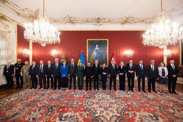 Президентське подружжя Зеленських в Австрії / © Instagram Олени Зеленської