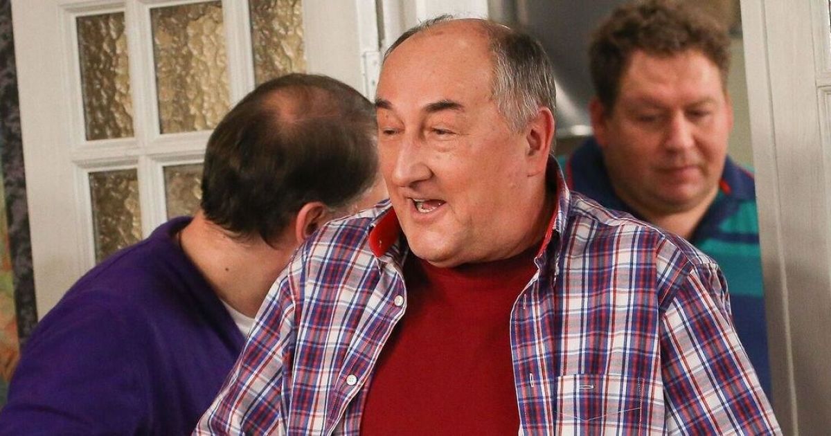Кадр із серіалу "Вороніни"