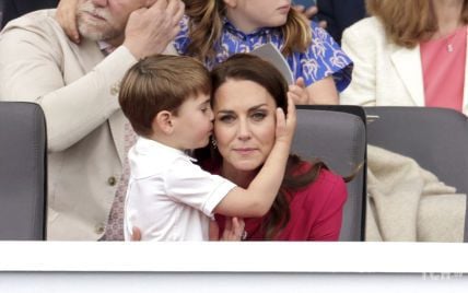 Мамина копия: герцогиня Кейт шутит о младшем сыне, что он единственный из ее детей похож на нее