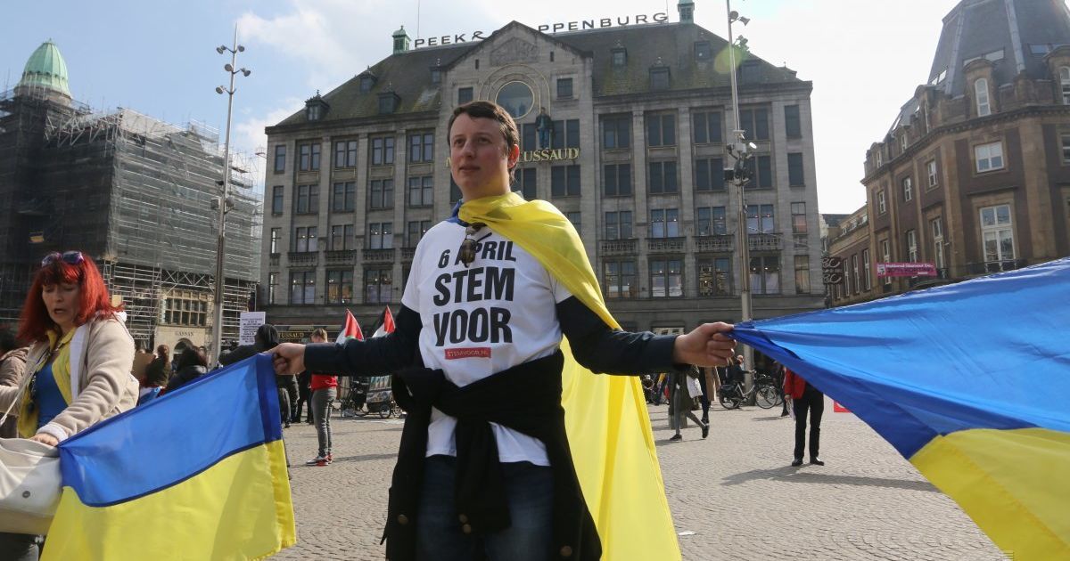 СМИ обнародовали результаты экзит-полла судьбоносного для Украины референдума в Нидерландах