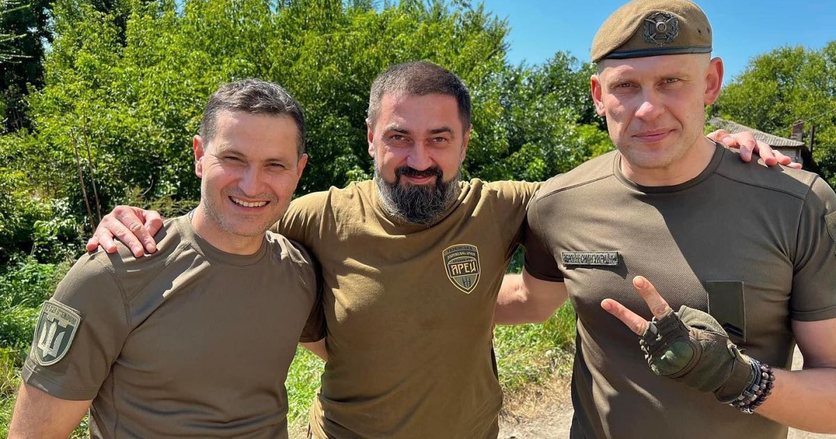 Ахтем Сеитаблаев с побратимами
