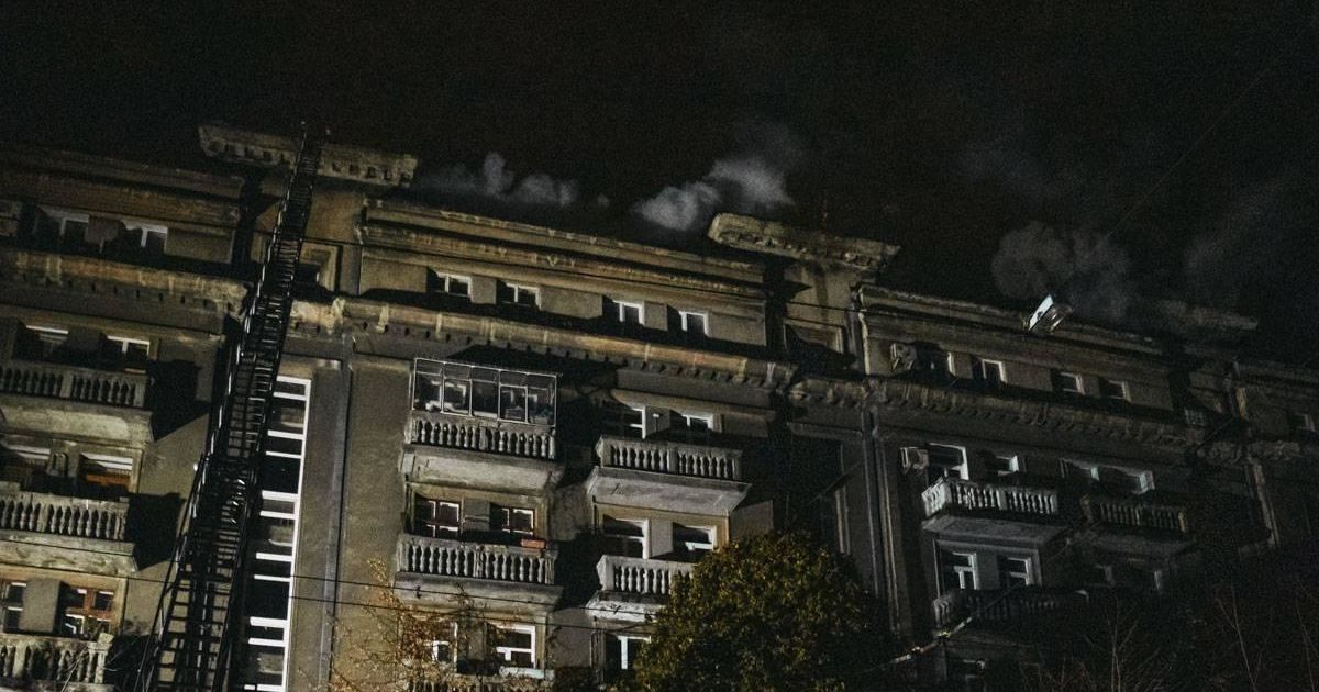 пожежа будинку в Києві_3 / © ГУ ДСНС у Києві