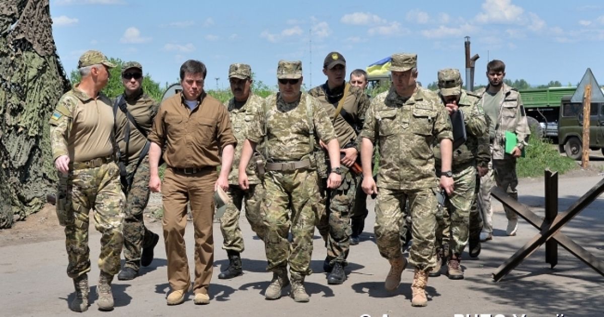Секретар РНБО провів нараду в зоні АТО