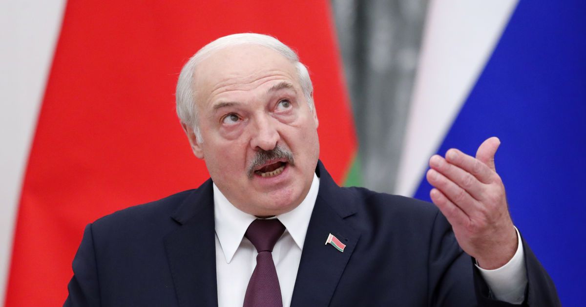 "На этом клочке земли все войны разворачивались": Лукашенко отреагировал на кризис с мигрантами на границе