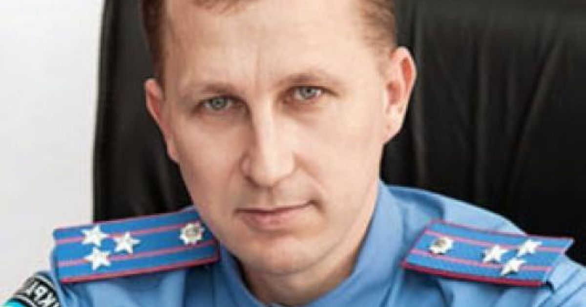 По данным Аброськина, из 15 тысяч милиционеров работать остались лишь 6 тысяч.