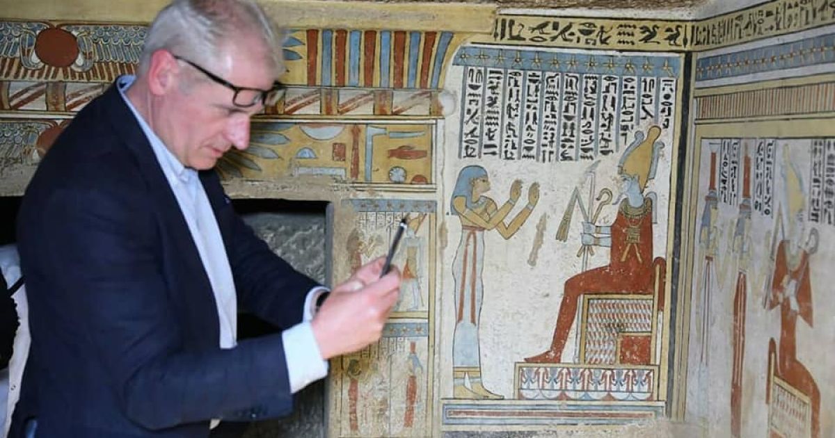 В Египте нашли древнюю гробницу с мумиями людей, мышей и птиц
