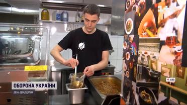 Столичні кафе та ресторани готують для ЗСУ та біженців