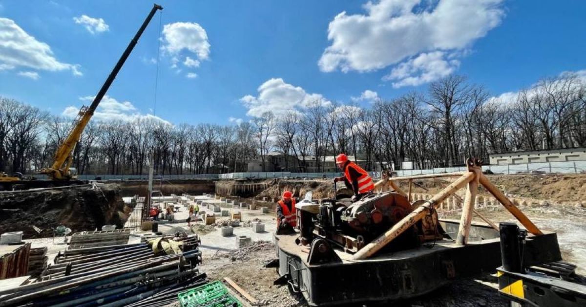 В Харькове началась "Большая стройка" нового корпуса онкоцентра