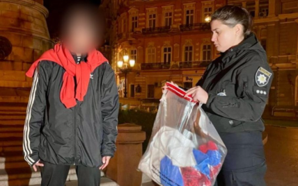 Триколор в центрі Одеси?: перехожі відреагували блискавично