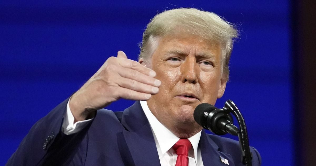 Дональд Трамп запустил собственную социальную сеть